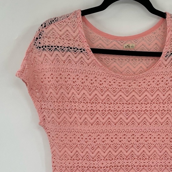 Hollister Pink Boho Top - Picture 2 of 8